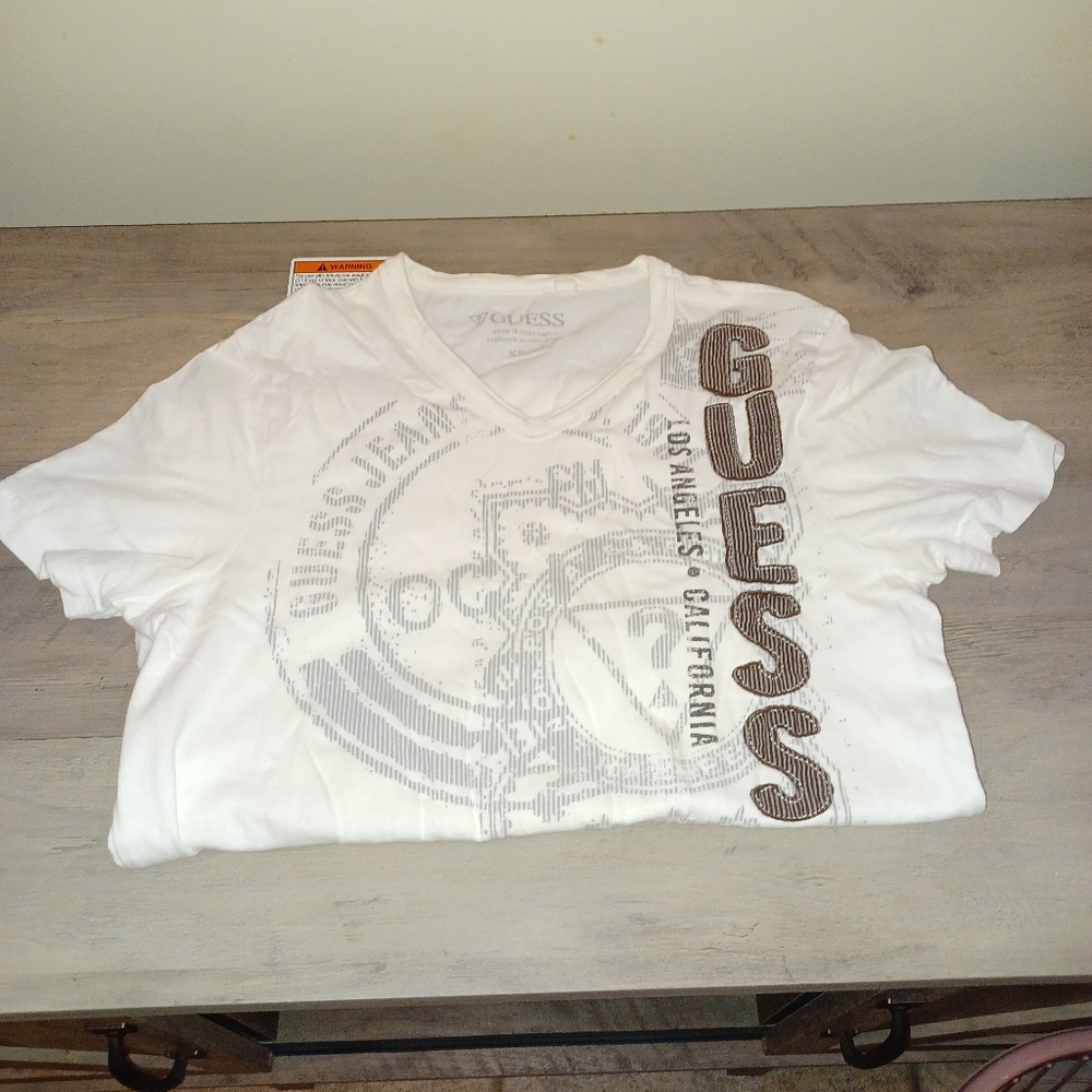 Young men's Guess Polo shirt
